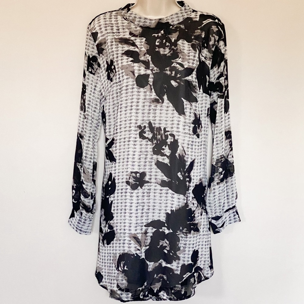 Astr Shift Dress